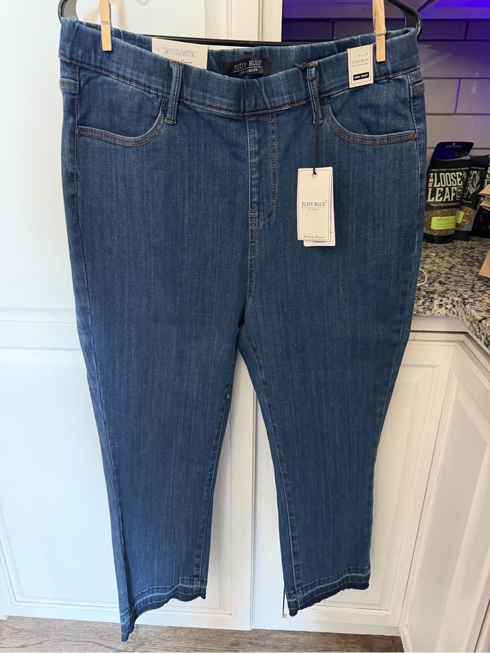 15/32 NEW Judy Blue jeans Women's high waist & elastic waist